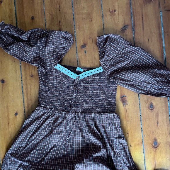 Neuflora Dublin Dress in Rust - Medium - Picture 2 of 3